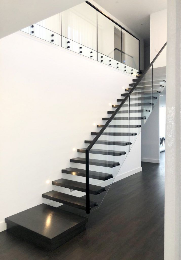 Timber | Glass Balustrade | Cantilever | Modern | Traditonal | Stairs